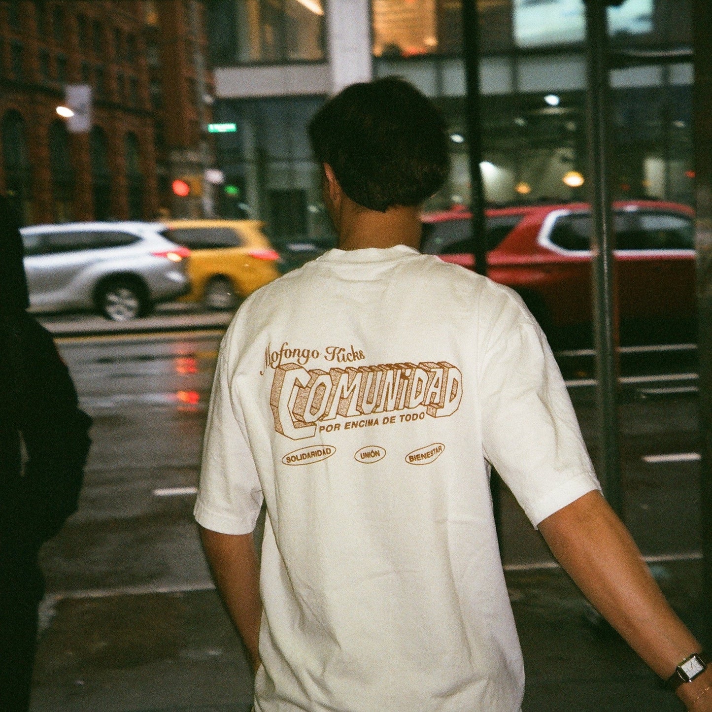 Comunidad Tee (White)